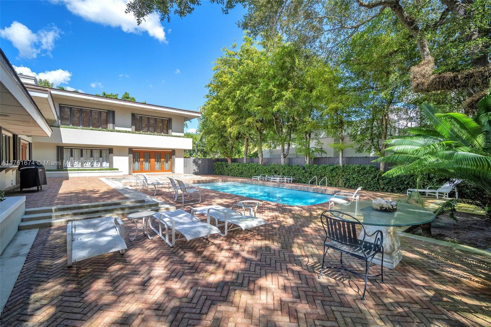 HOLLYWOOD HILLS NORTH SEC - Residential