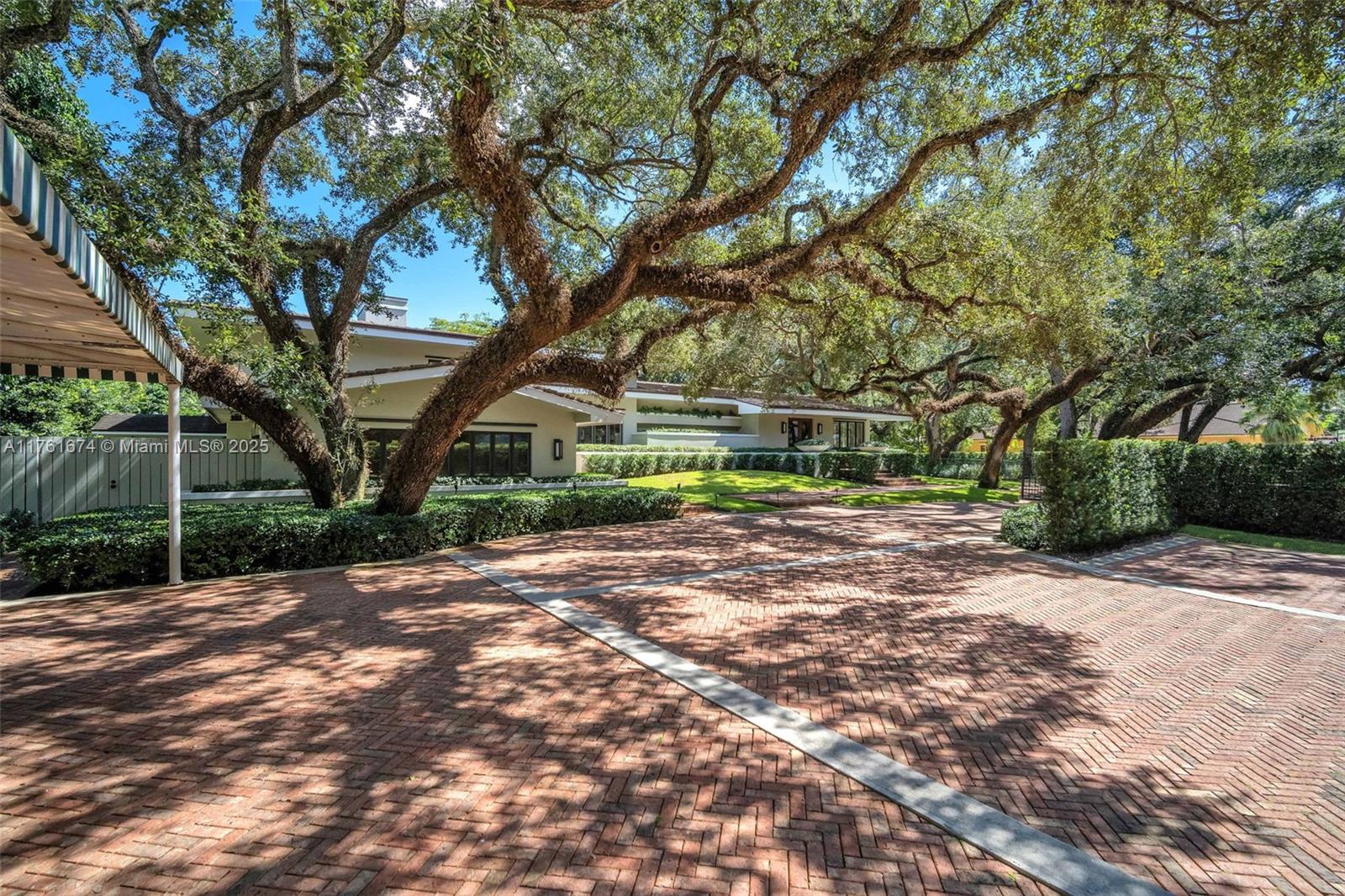 HOLLYWOOD HILLS NORTH SEC - Residential