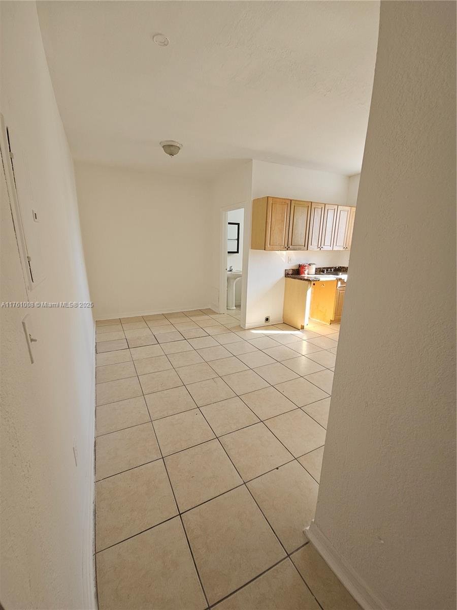 1021 NW 3rd St 301