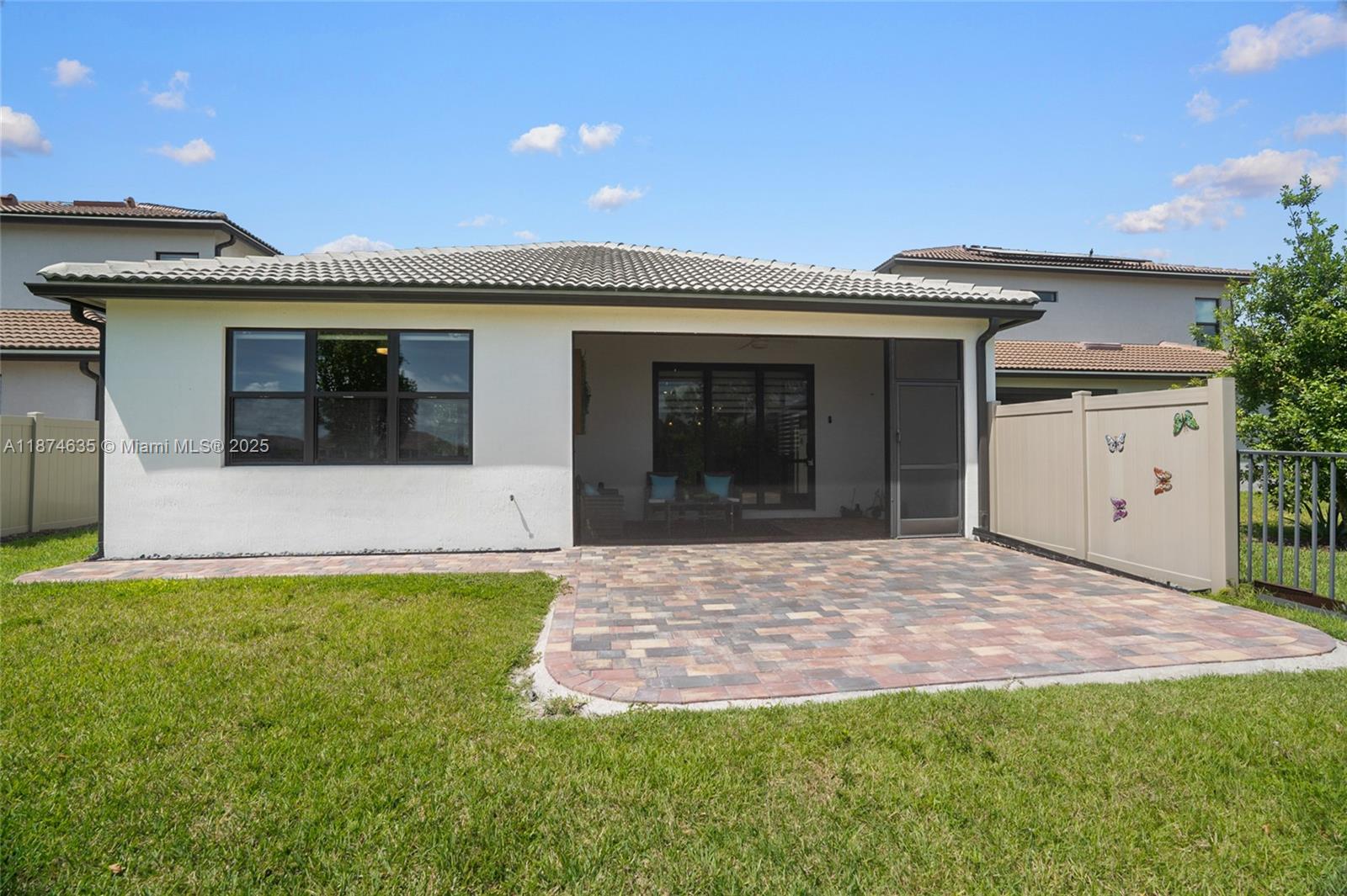 FIELDS AT GULFSTREAM POLO - Residential Lease