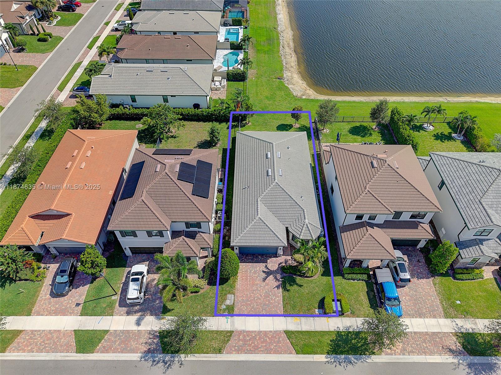 FIELDS AT GULFSTREAM POLO - Residential Lease