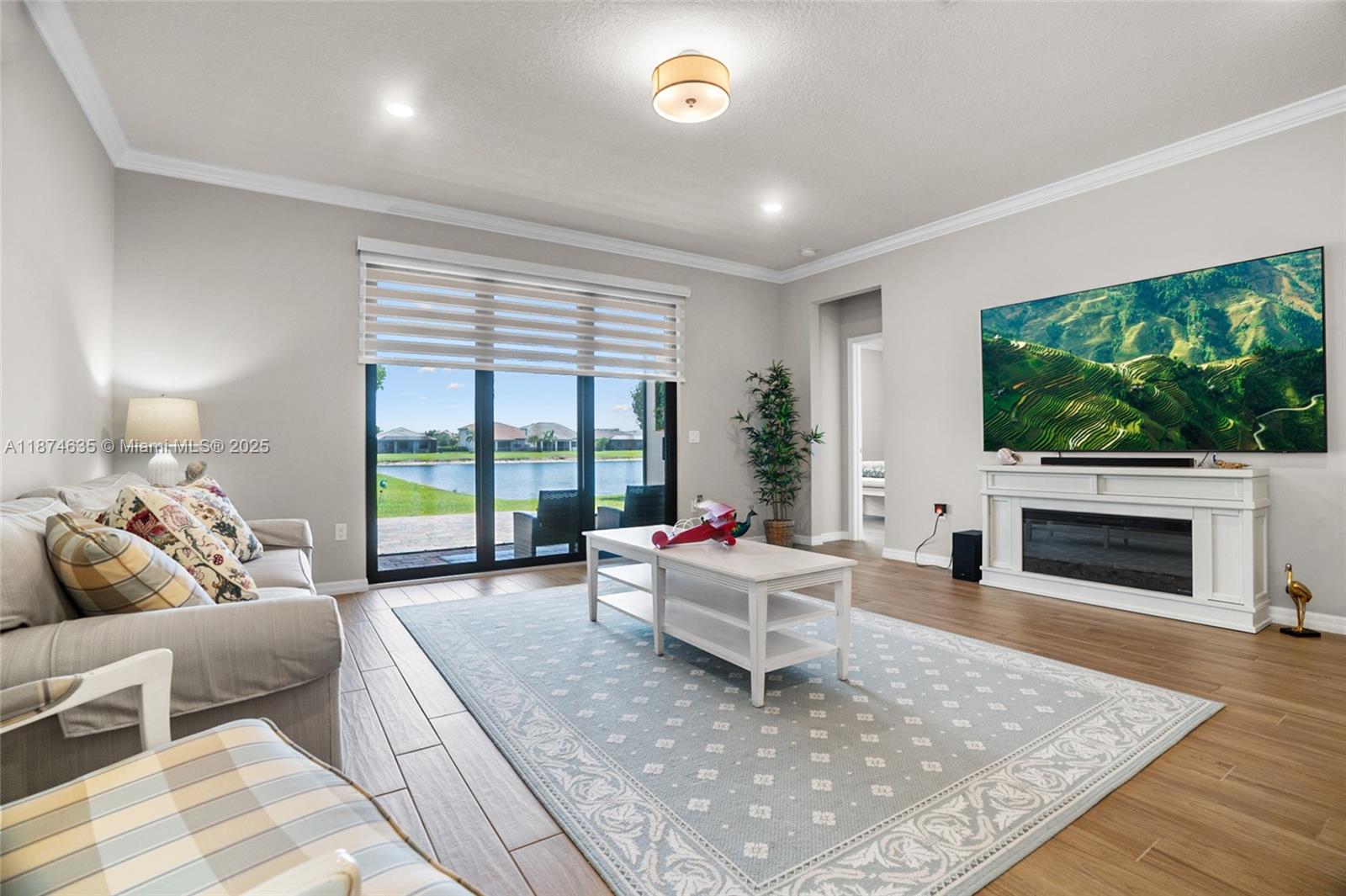 FIELDS AT GULFSTREAM POLO - Residential Lease