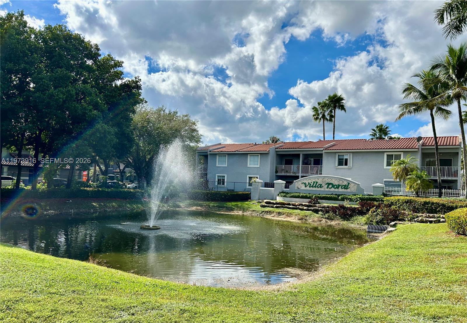 VILLA DORAL CONDO NO 4 - Residential