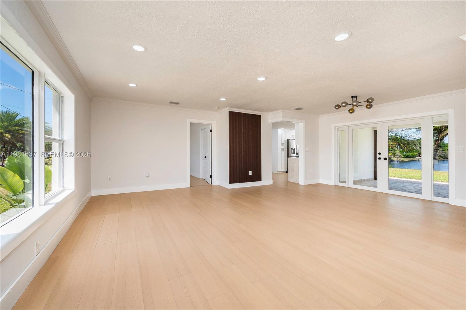 CORAL PARK ESTATES SEC 4 - Residential