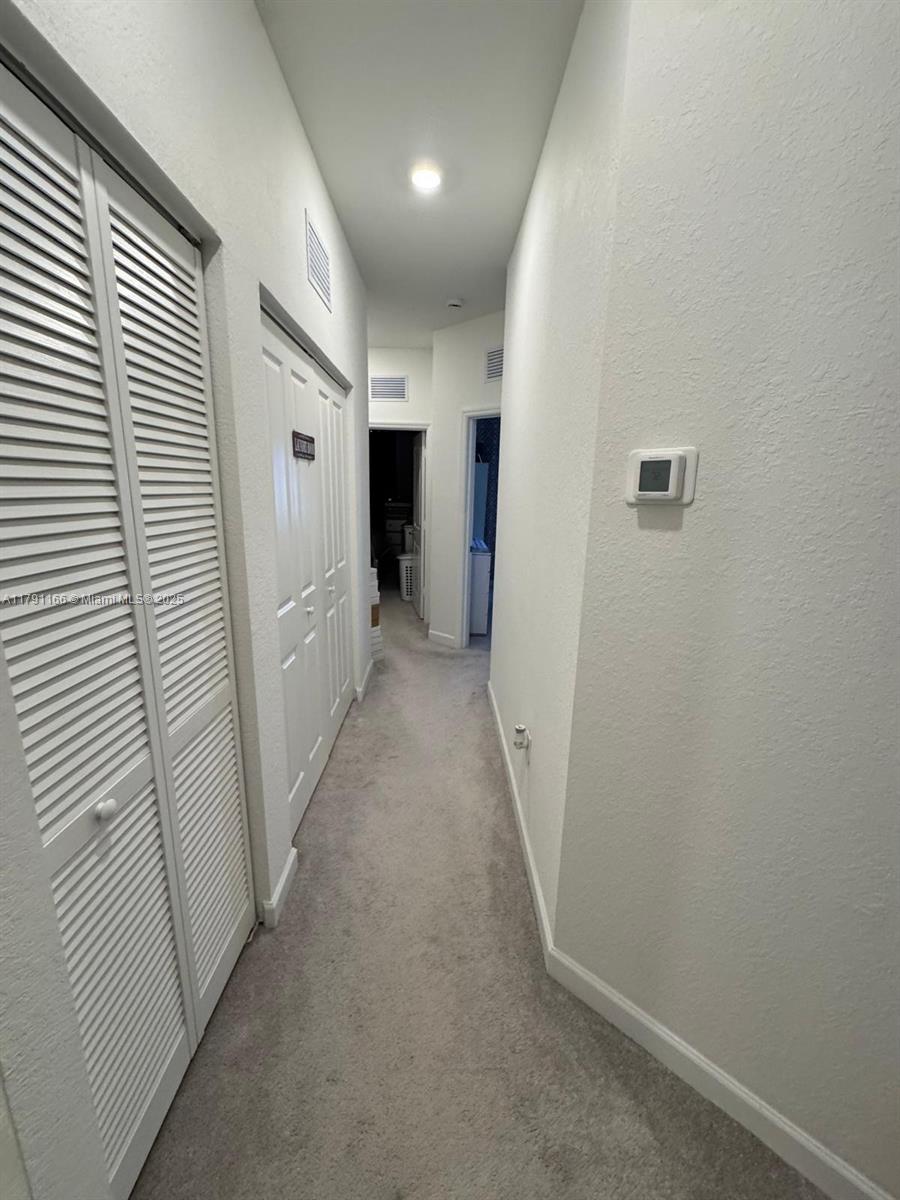 KENDALL ASSEMBLAGE SOUTH - Residential