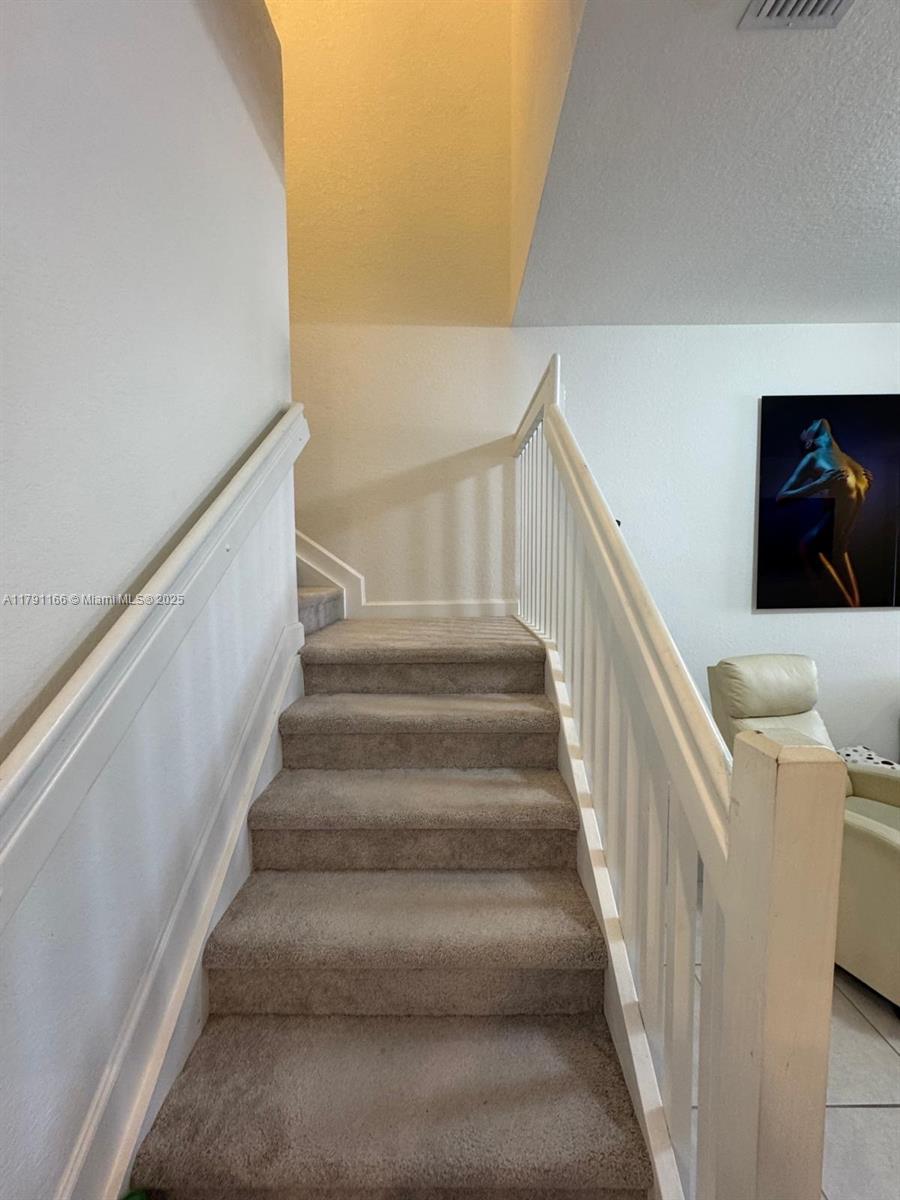 KENDALL ASSEMBLAGE SOUTH - Residential