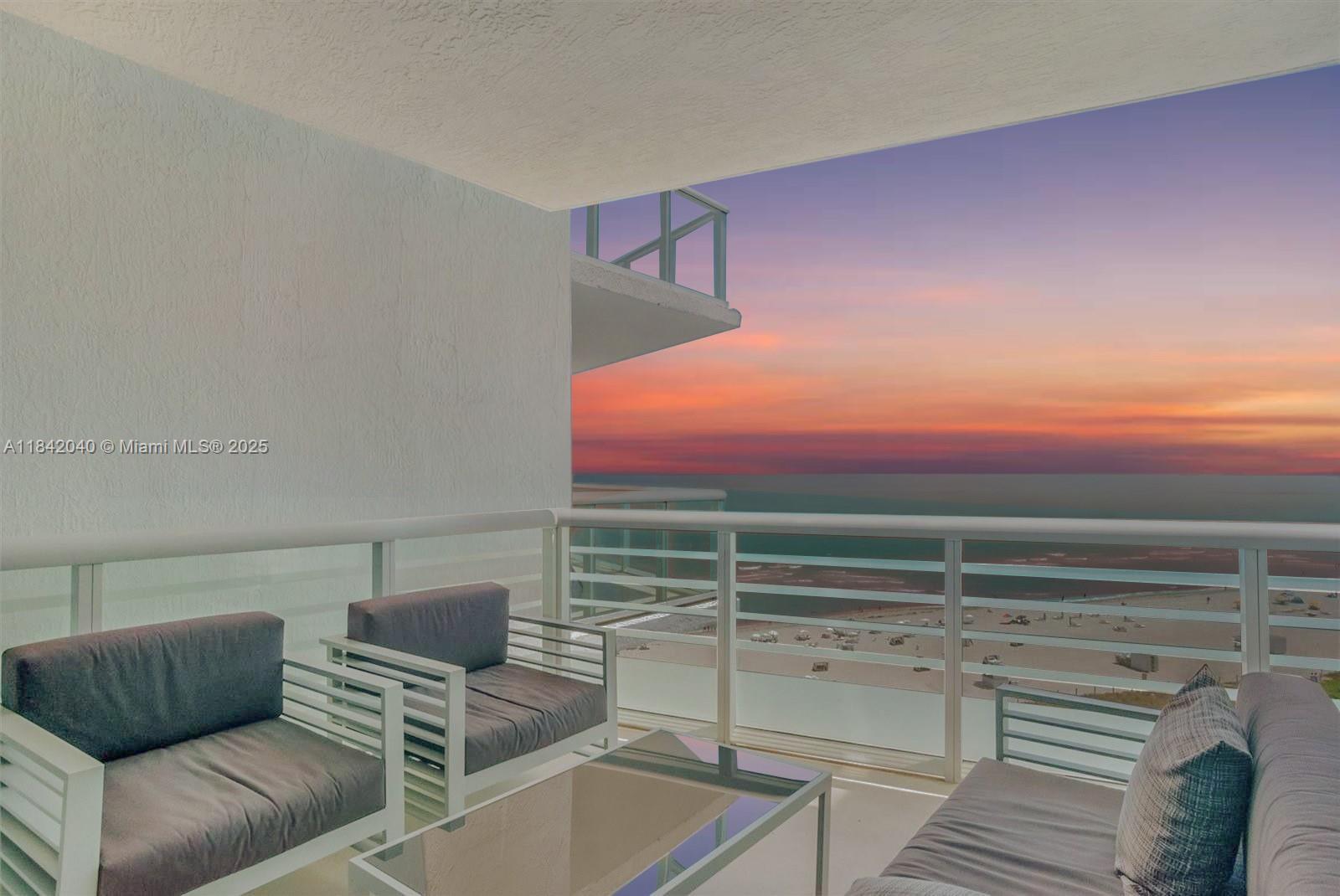 3801 Collins Ave 1104, Miami Beach, FL, 33140/$1,950,000 1 3801 Collins Ave 1104