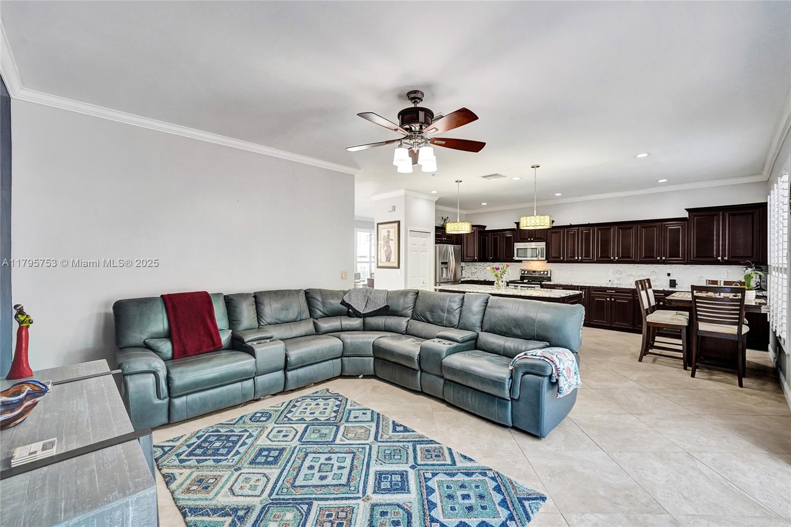 SILVER SHORES (PARCELS A - Residential