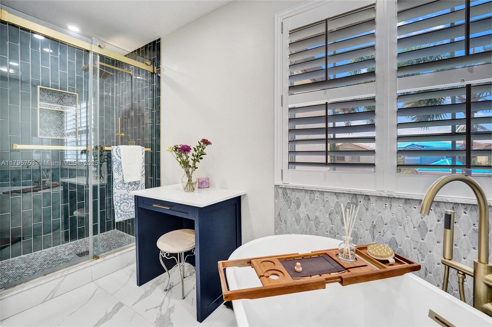SILVER SHORES (PARCELS A - Residential