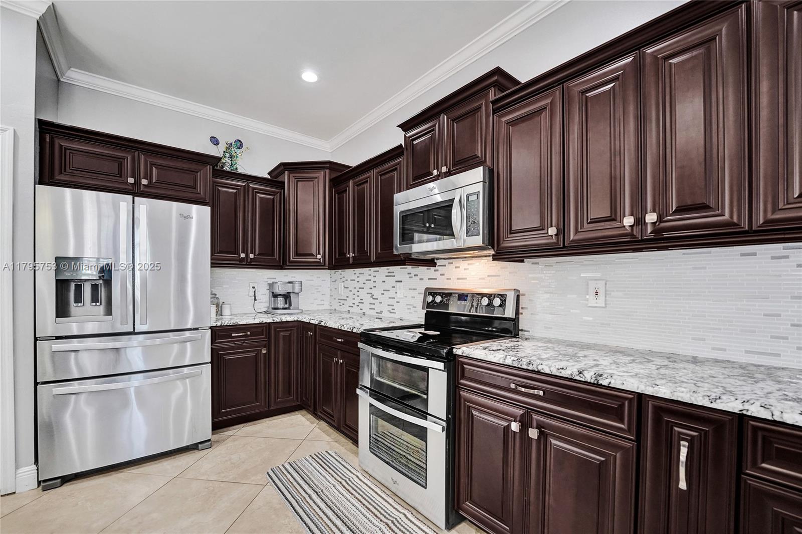 SILVER SHORES (PARCELS A - Residential