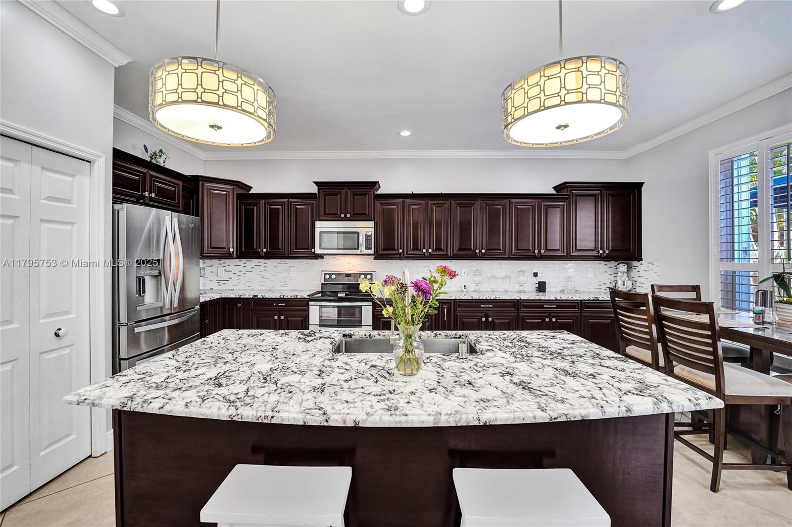 SILVER SHORES (PARCELS A - Residential