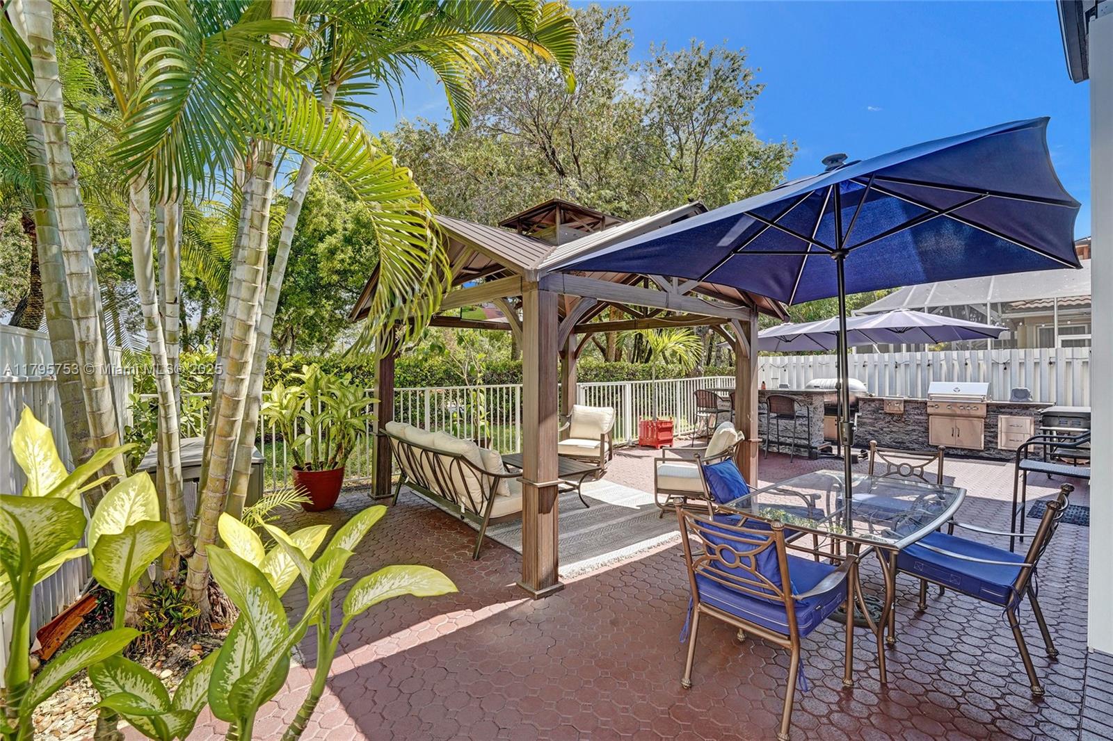 SILVER SHORES (PARCELS A - Residential
