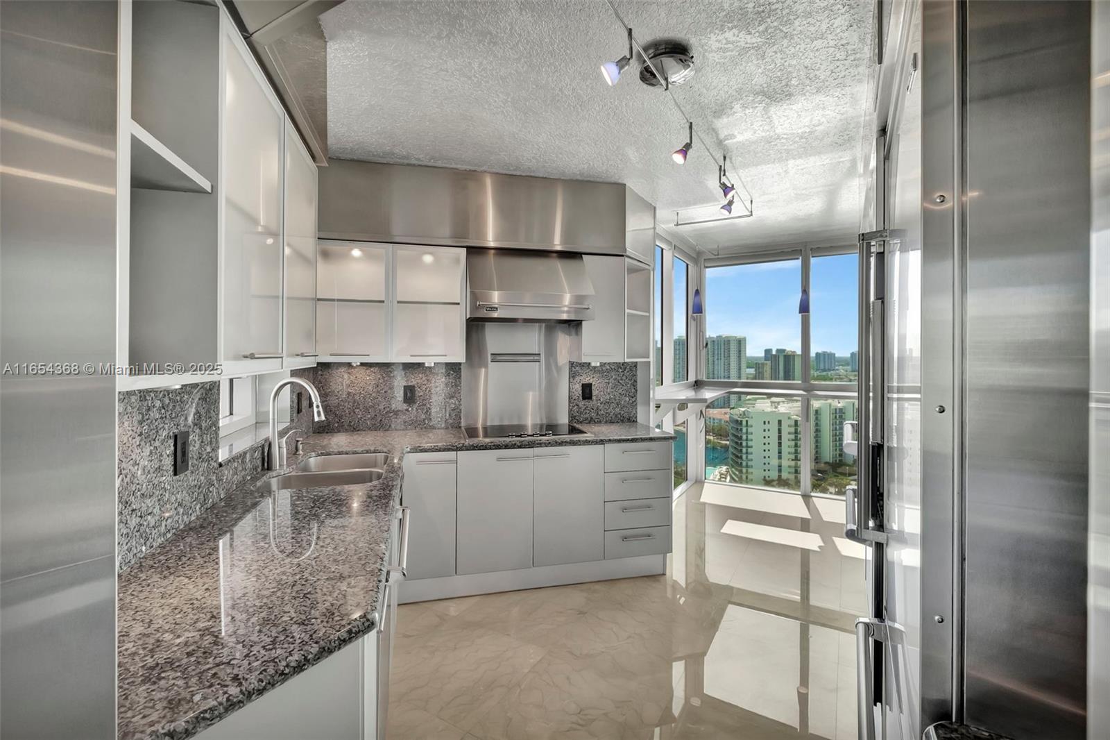 100 HIDDEN BAY CONDO - Residential