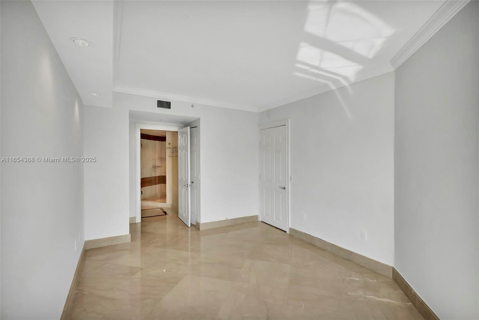 100 HIDDEN BAY CONDO - Residential