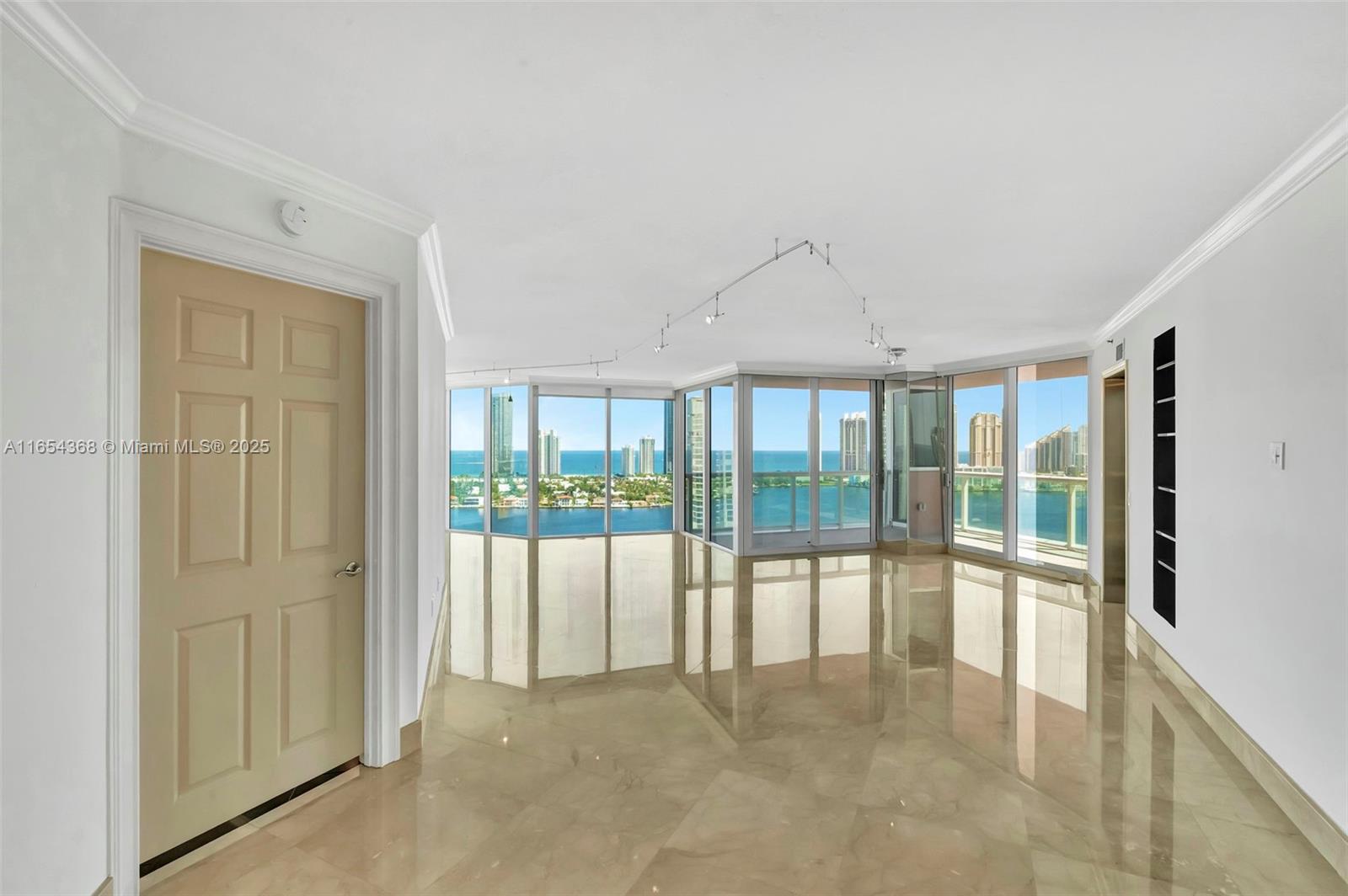 100 HIDDEN BAY CONDO - Residential