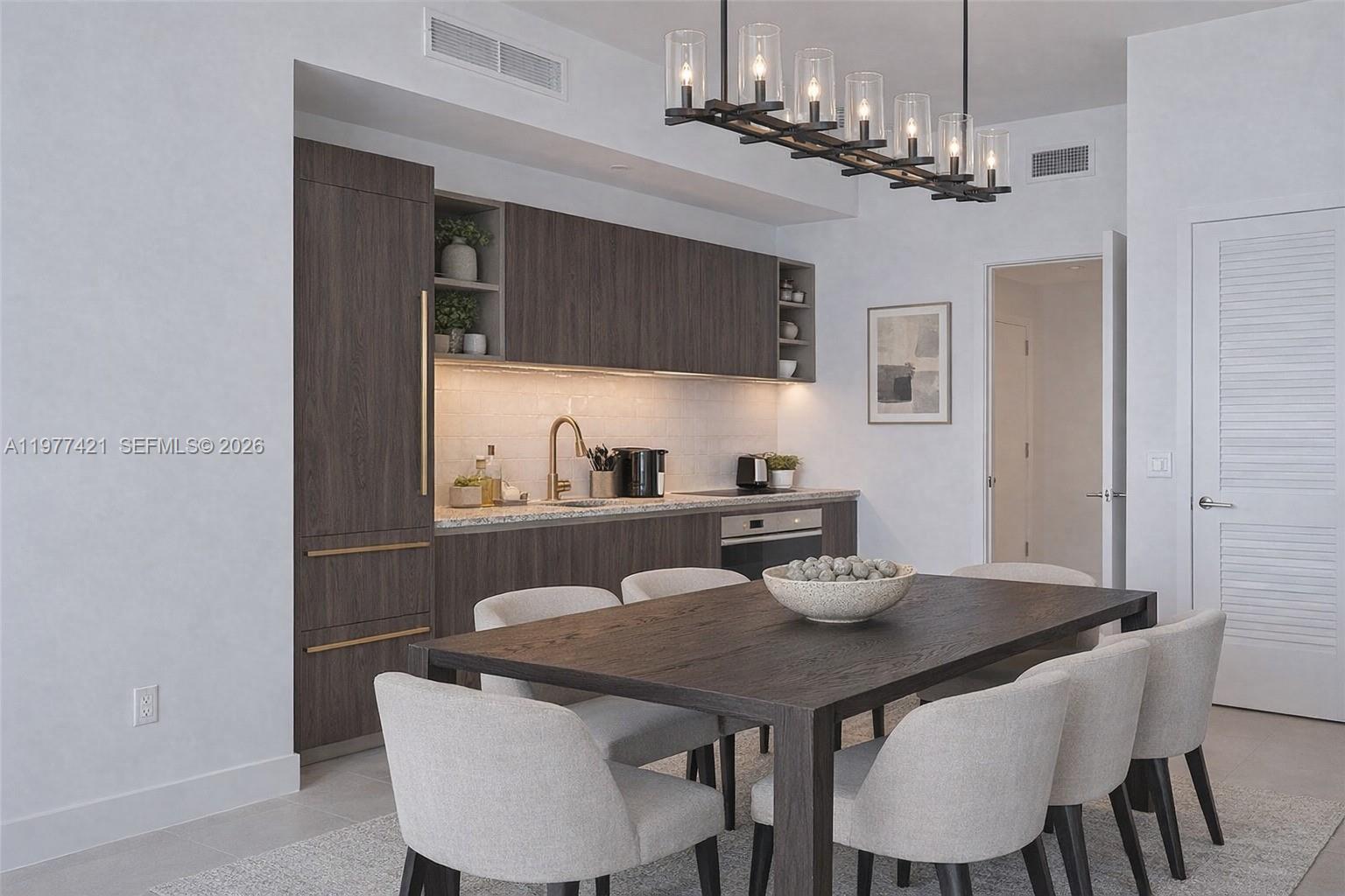 Natiivo Condo Gale hotel - Land