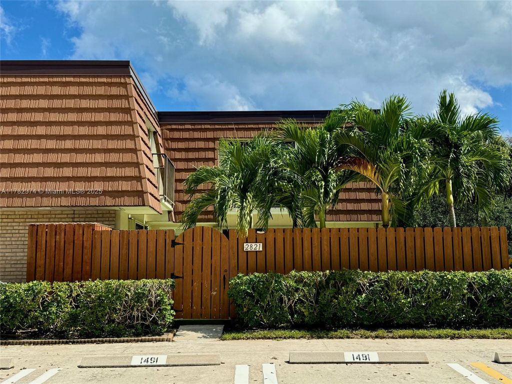 Photo of 2821 28th Ct #2821, Jupiter, FL 33477 (MLS # A11782374)