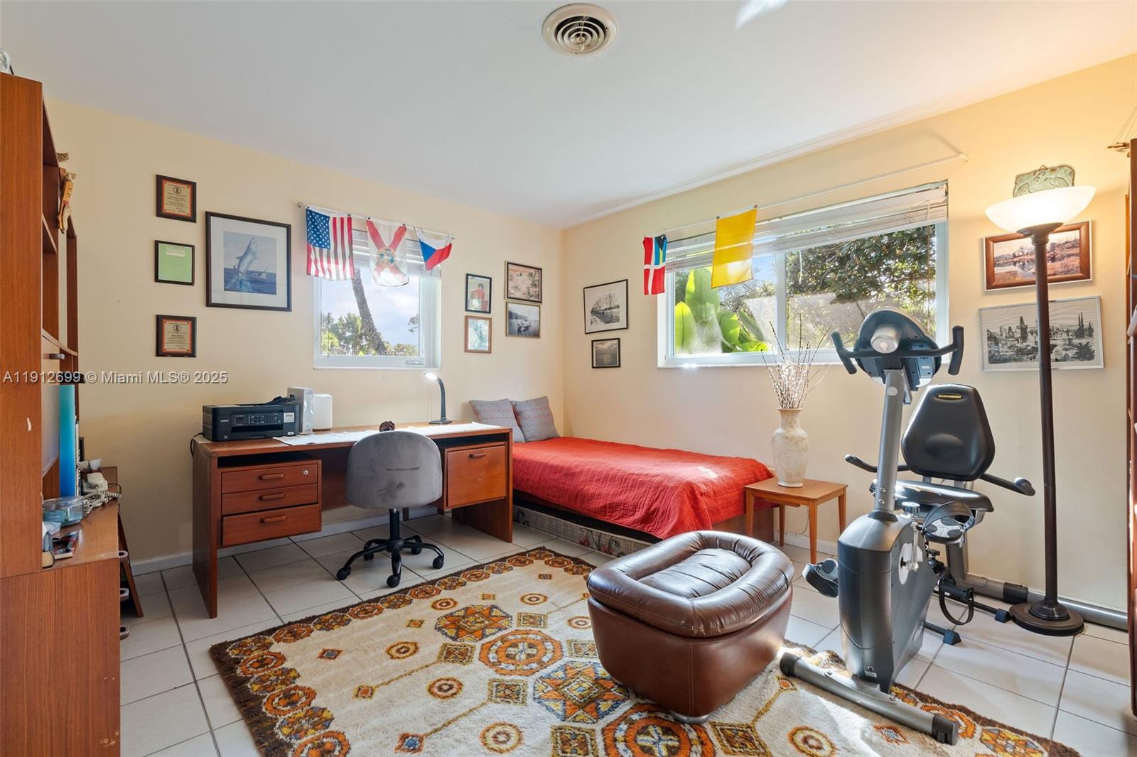 CORAL REEF ESTATES - Residential