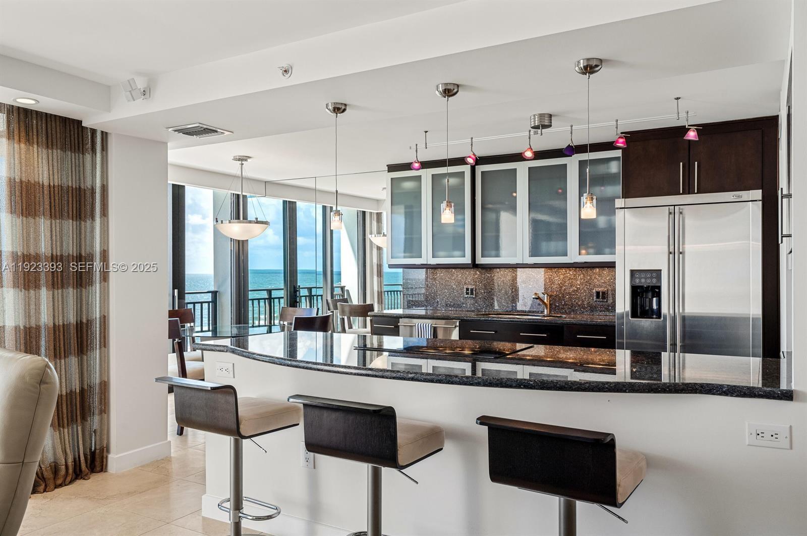 PLACIDE CONDO - Residential