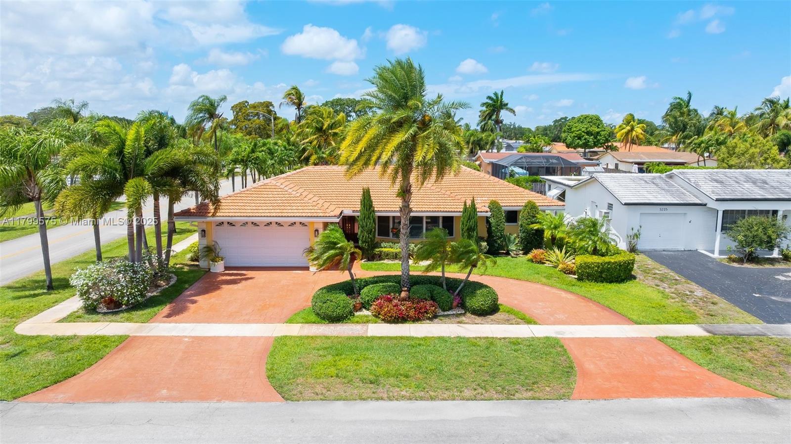 Property for Sale at 5221 Roosevelt St, Hollywood, Broward County, Florida - Bedrooms: 3 
Bathrooms: 2  - $849,999