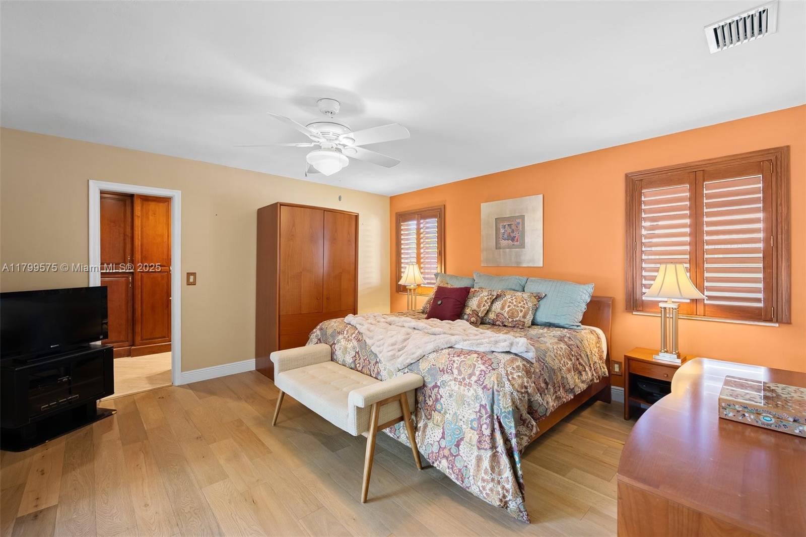 HOLLYWOOD HILLS AMEN PLAT - Residential