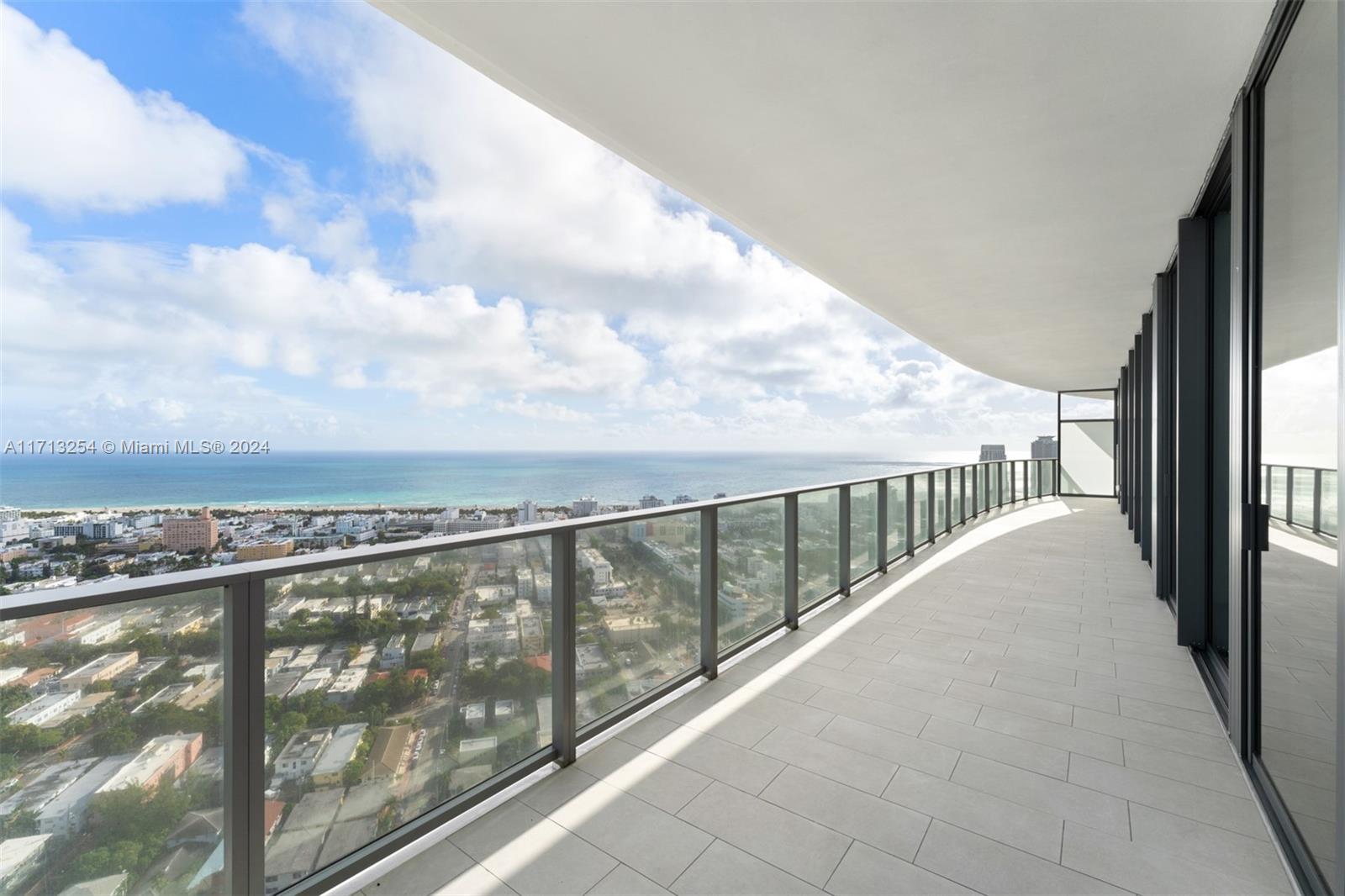 Property for Sale at 500 Alton Rd 3905, Miami Beach, Miami-Dade County, Florida - Bedrooms: 3 
Bathrooms: 4  - $4,400,000
