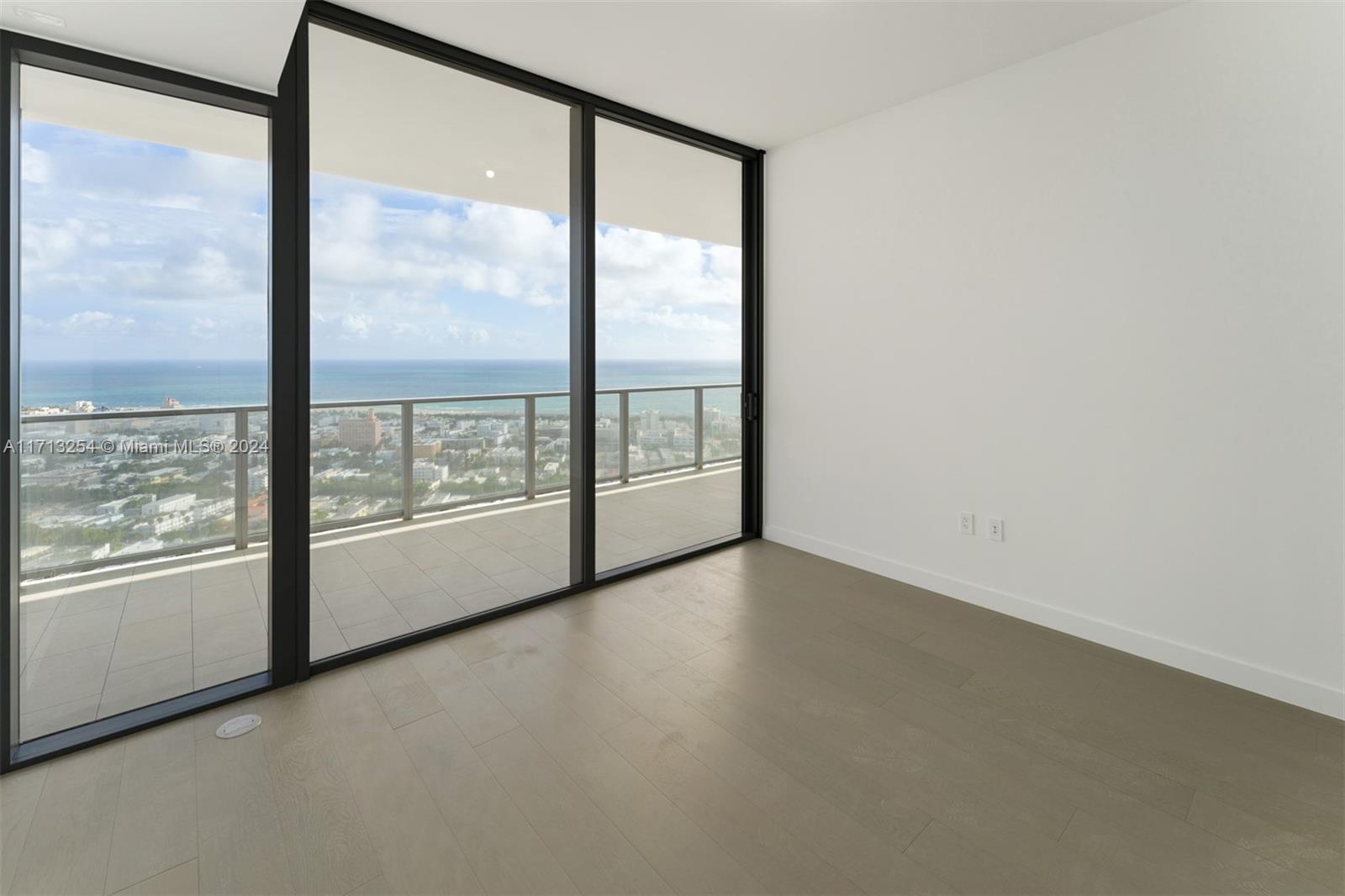 Five Park Miami Beach - Residential