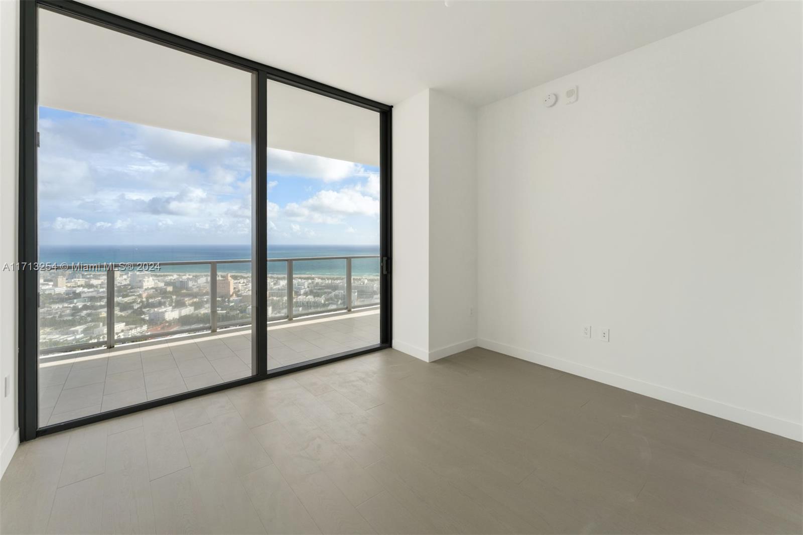Five Park Miami Beach - Residential