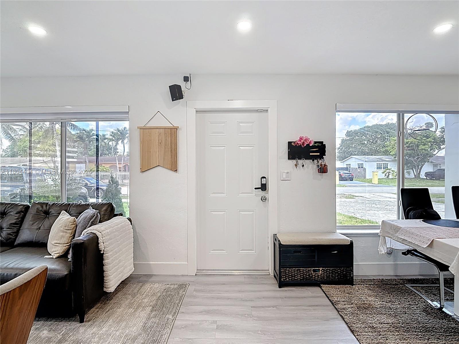 LAKE LUCERNE SEC 4 - Residential