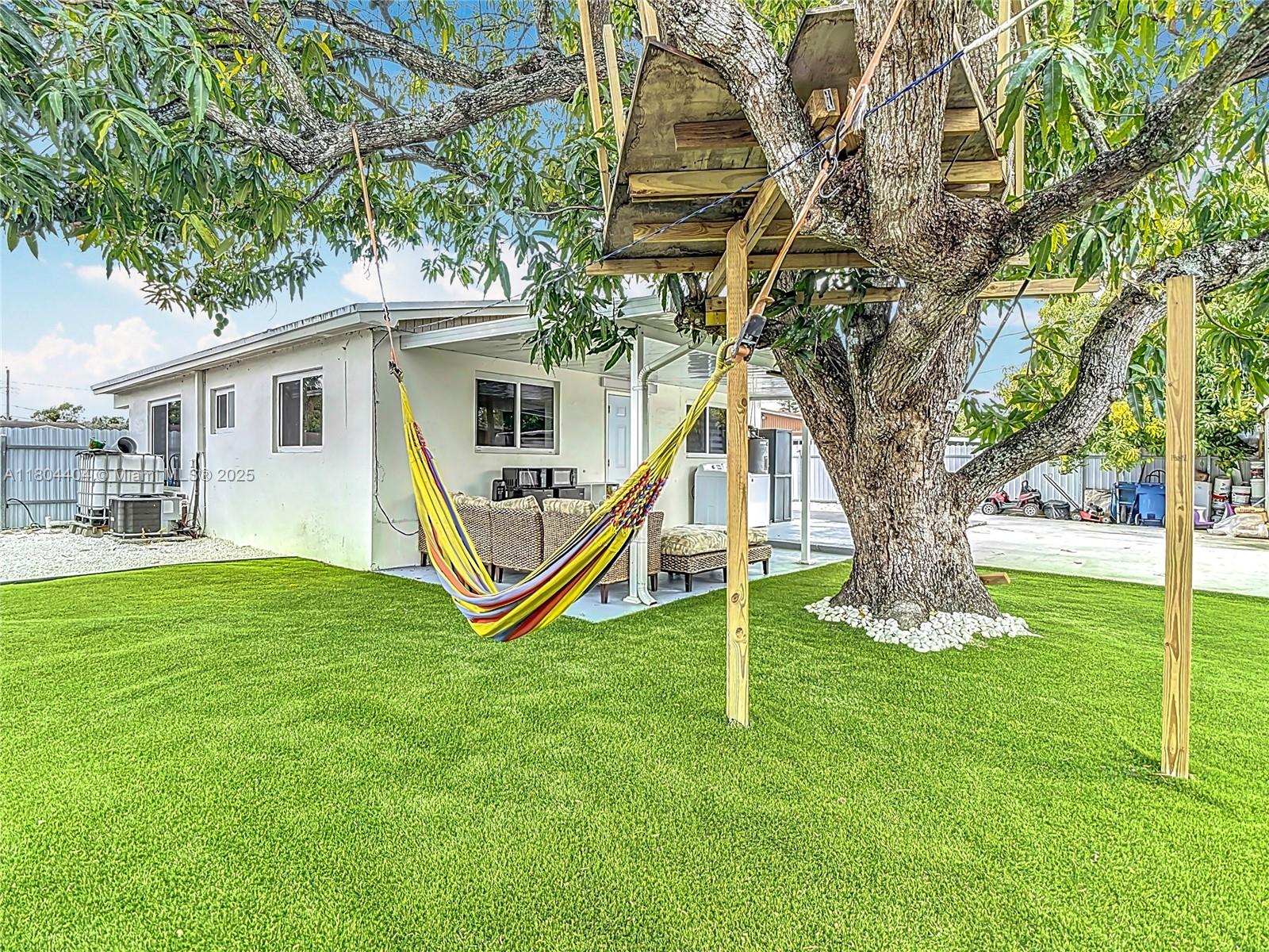 LAKE LUCERNE SEC 4 - Residential