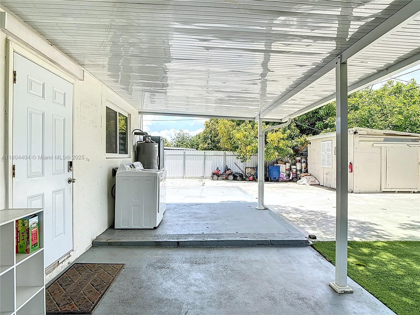 LAKE LUCERNE SEC 4 - Residential