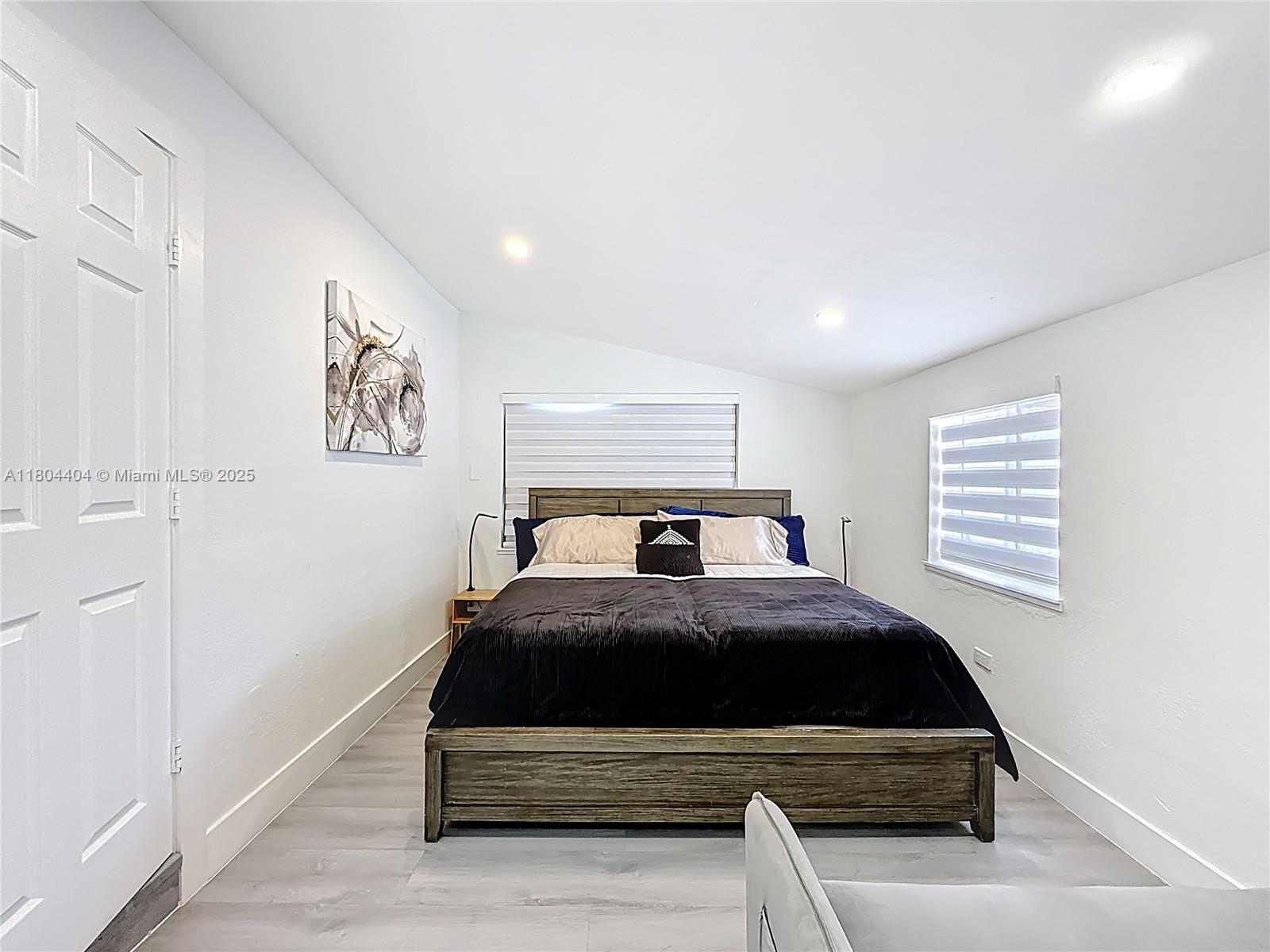 LAKE LUCERNE SEC 4 - Residential
