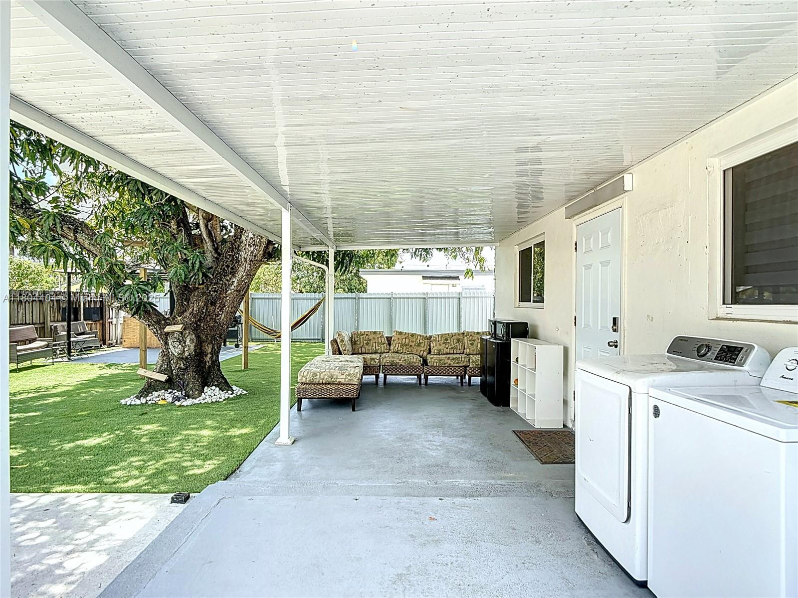 LAKE LUCERNE SEC 4 - Residential