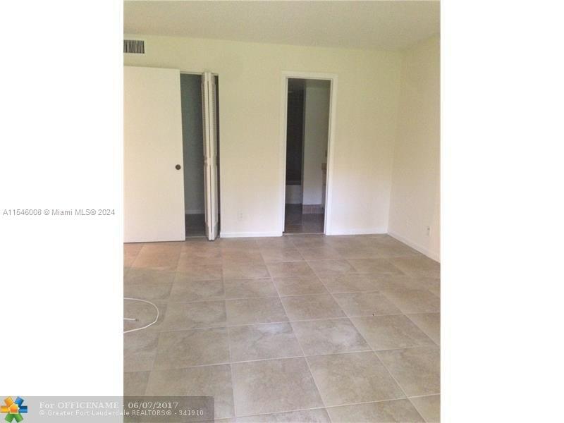 VILLAS AT MEADOW LAKES CO - Residential