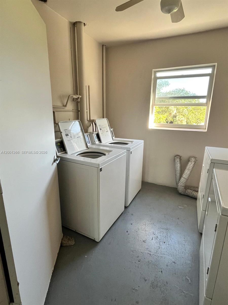 NO 11 PALM-AIRE COUNTRY C - Residential