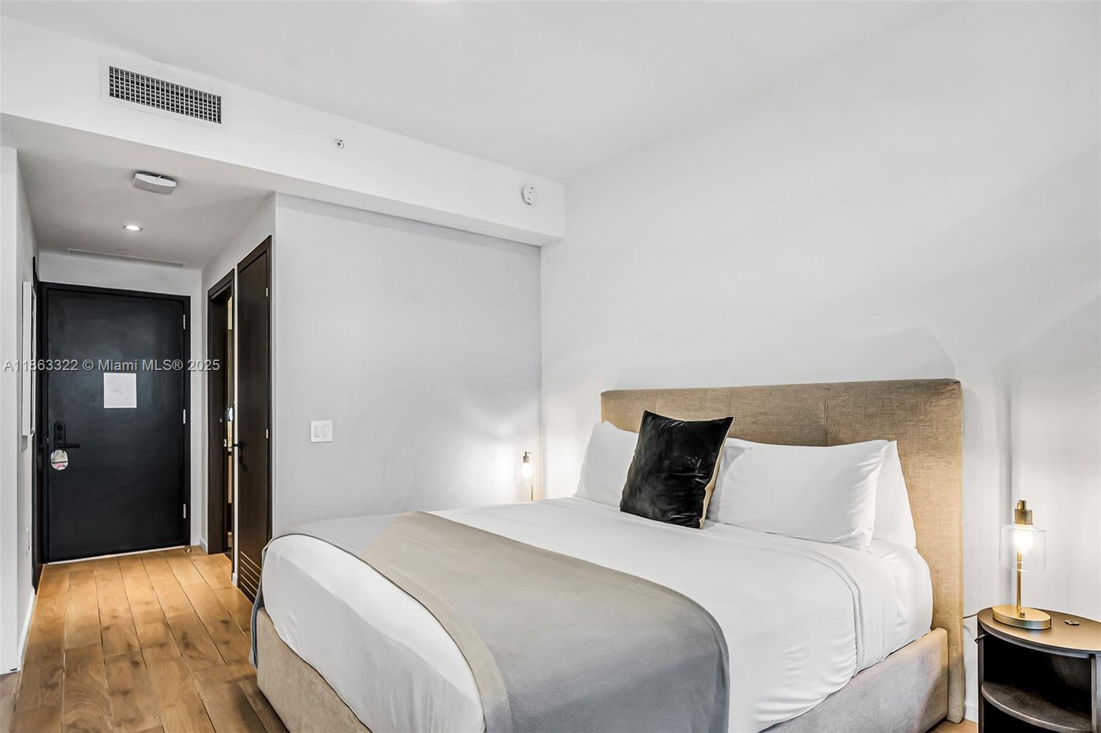 The Elser - Residential