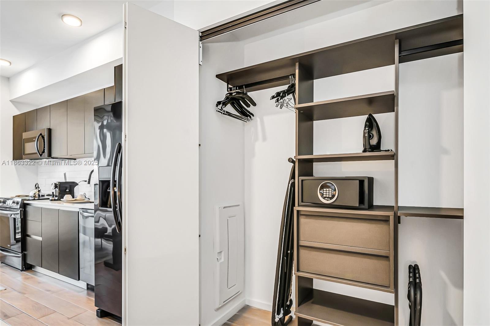 The Elser - Residential