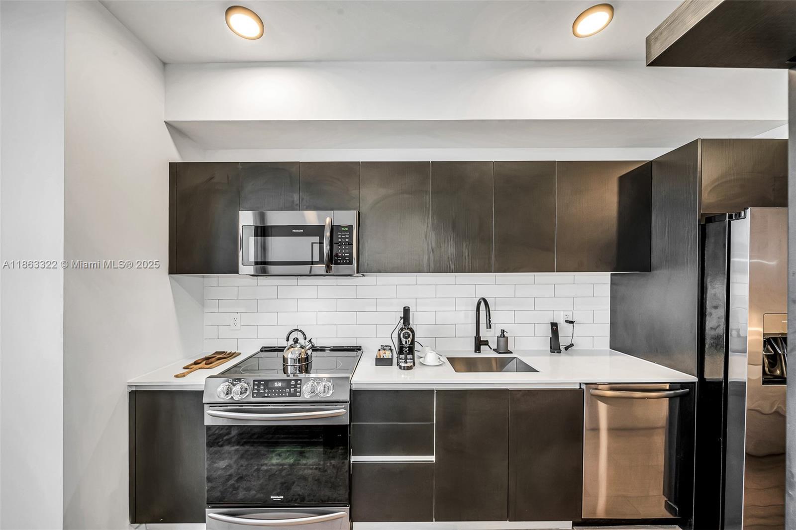 The Elser - Residential