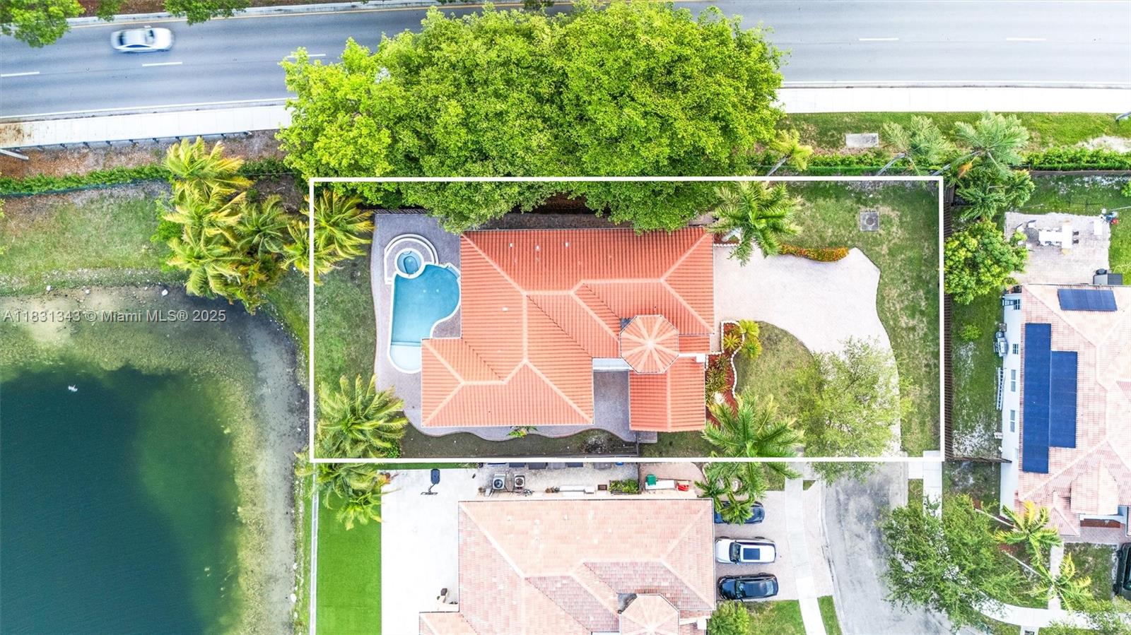 11388 NW 68th St
