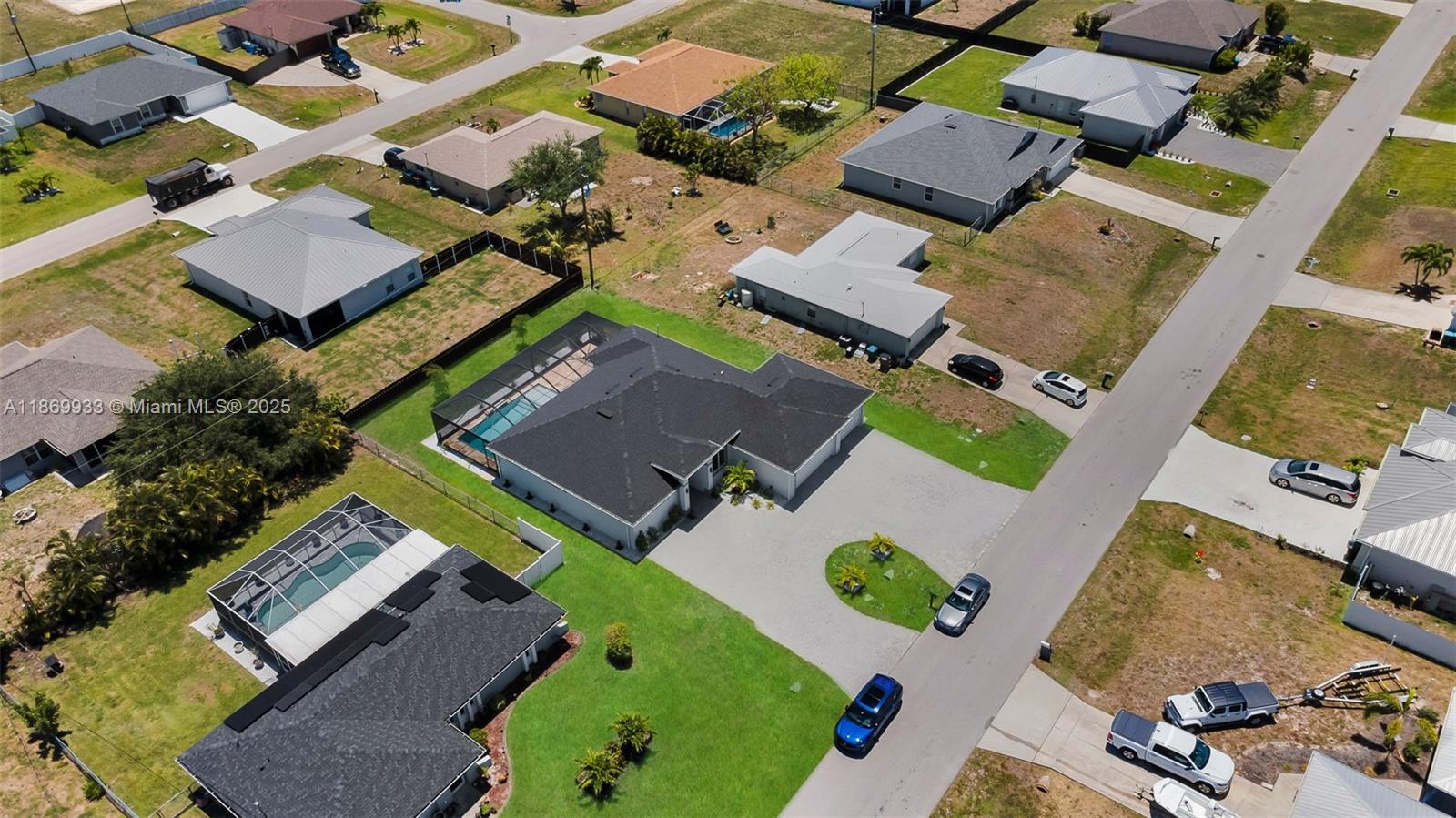 CAPE CORAL - Residential