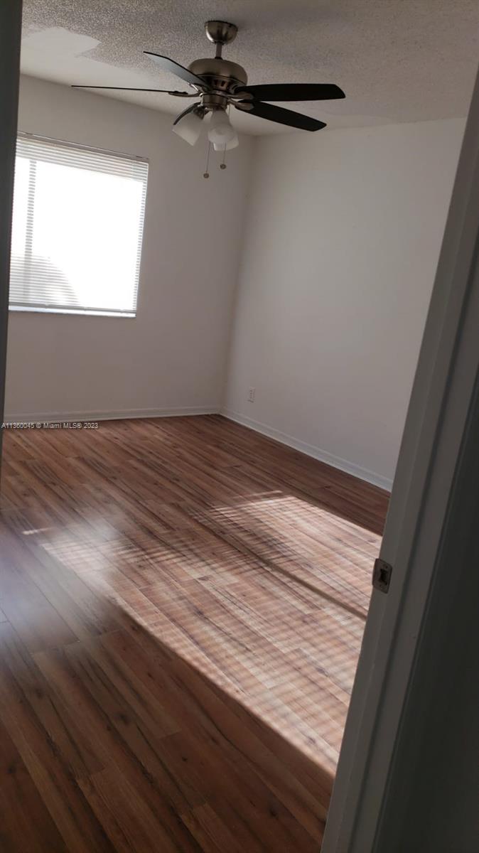 WINDWARD LAKES CONDO - Residential Lease