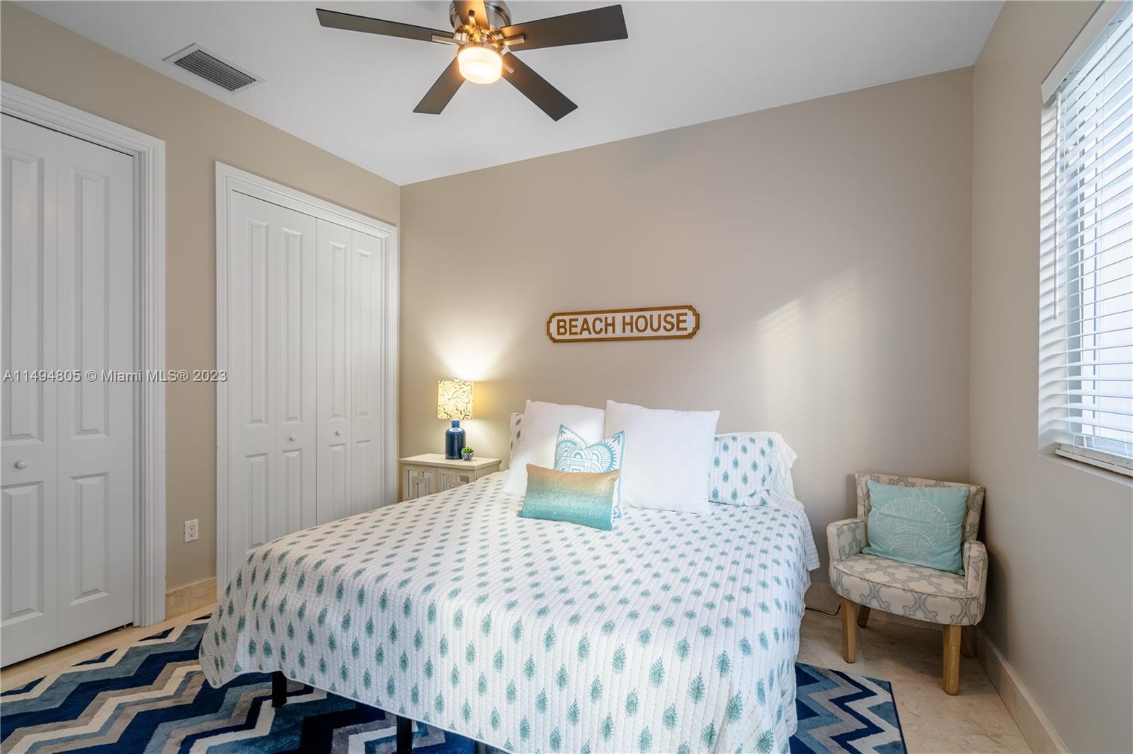 HOLLYWOOD BEACH - Residential