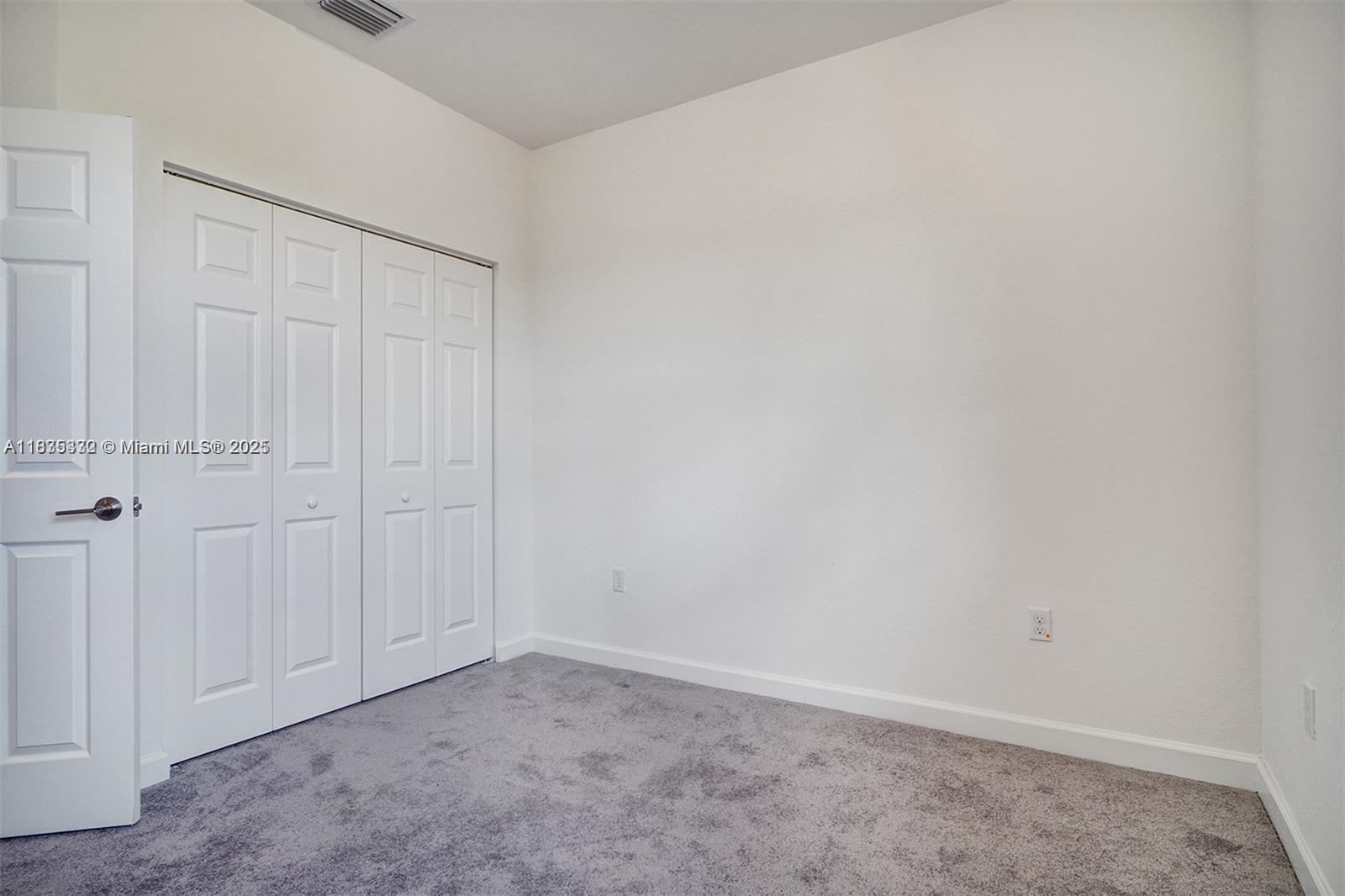 STELLAR PEMBROKE PINES - Residential Lease