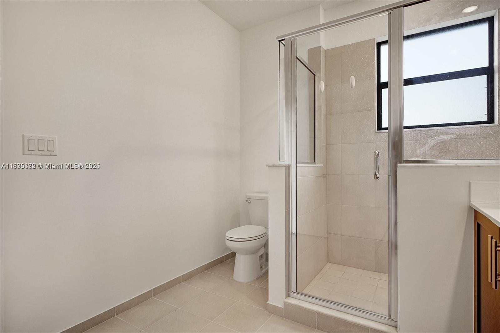 STELLAR PEMBROKE PINES - Residential Lease