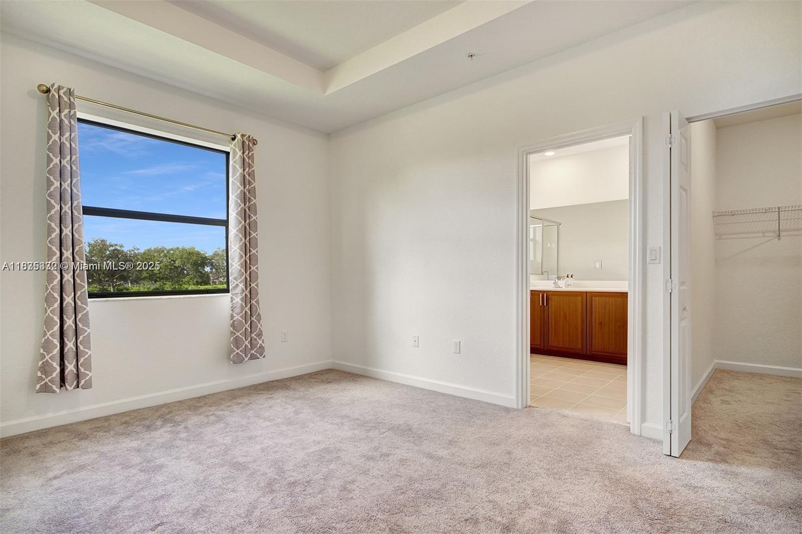 STELLAR PEMBROKE PINES - Residential Lease