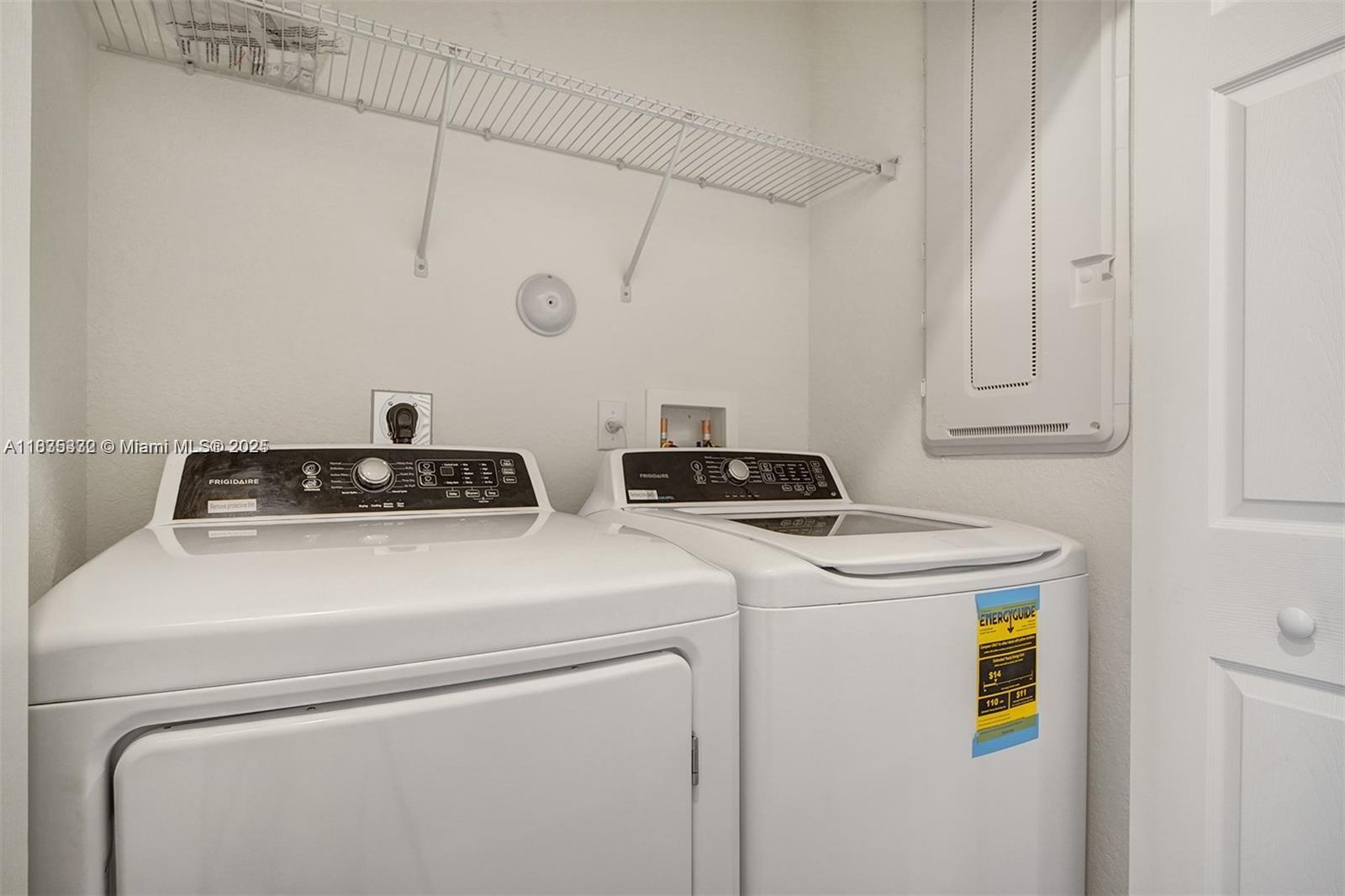 STELLAR PEMBROKE PINES - Residential Lease