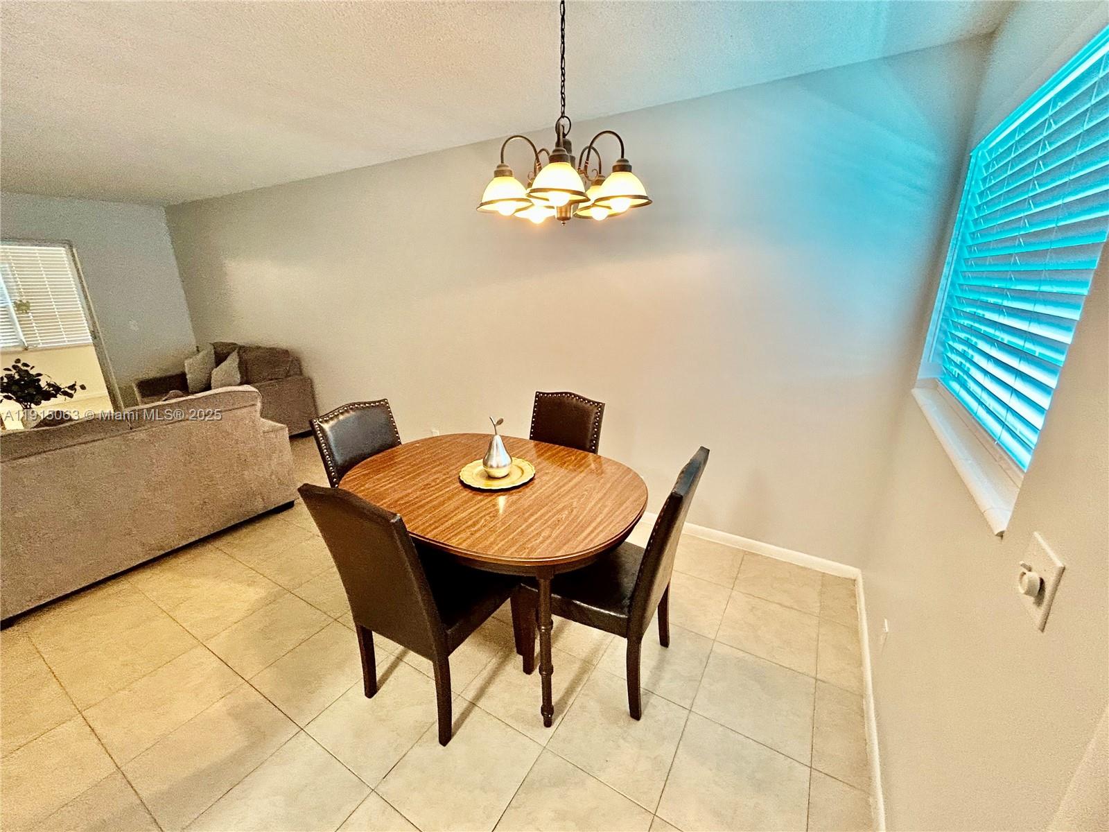 VILLAGE ROYALE CONDO 4 - Residential