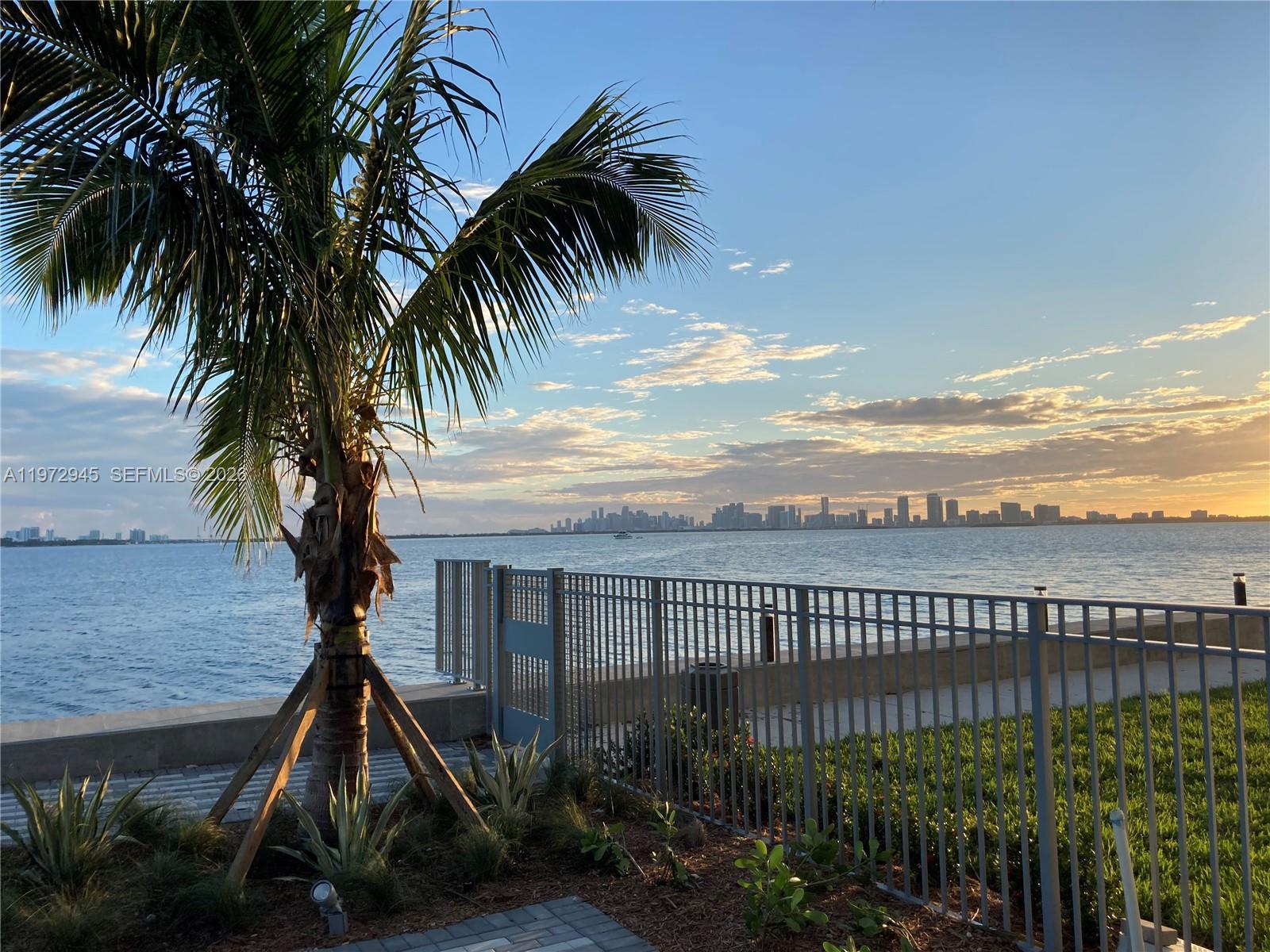 TREASURES ON THE BAY II C - Residential