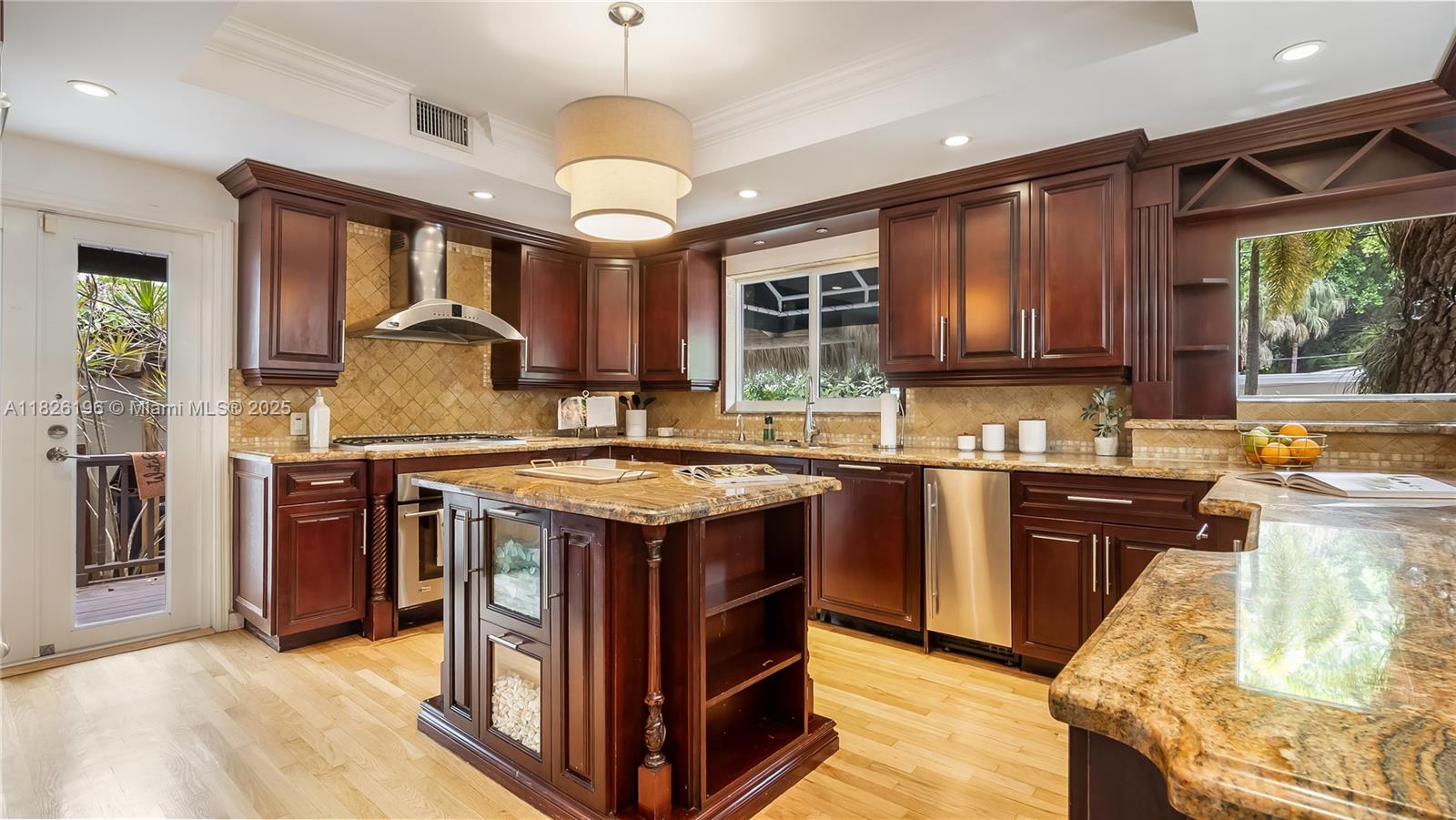 HIGH PINES REV PLAT OF 2N - Residential