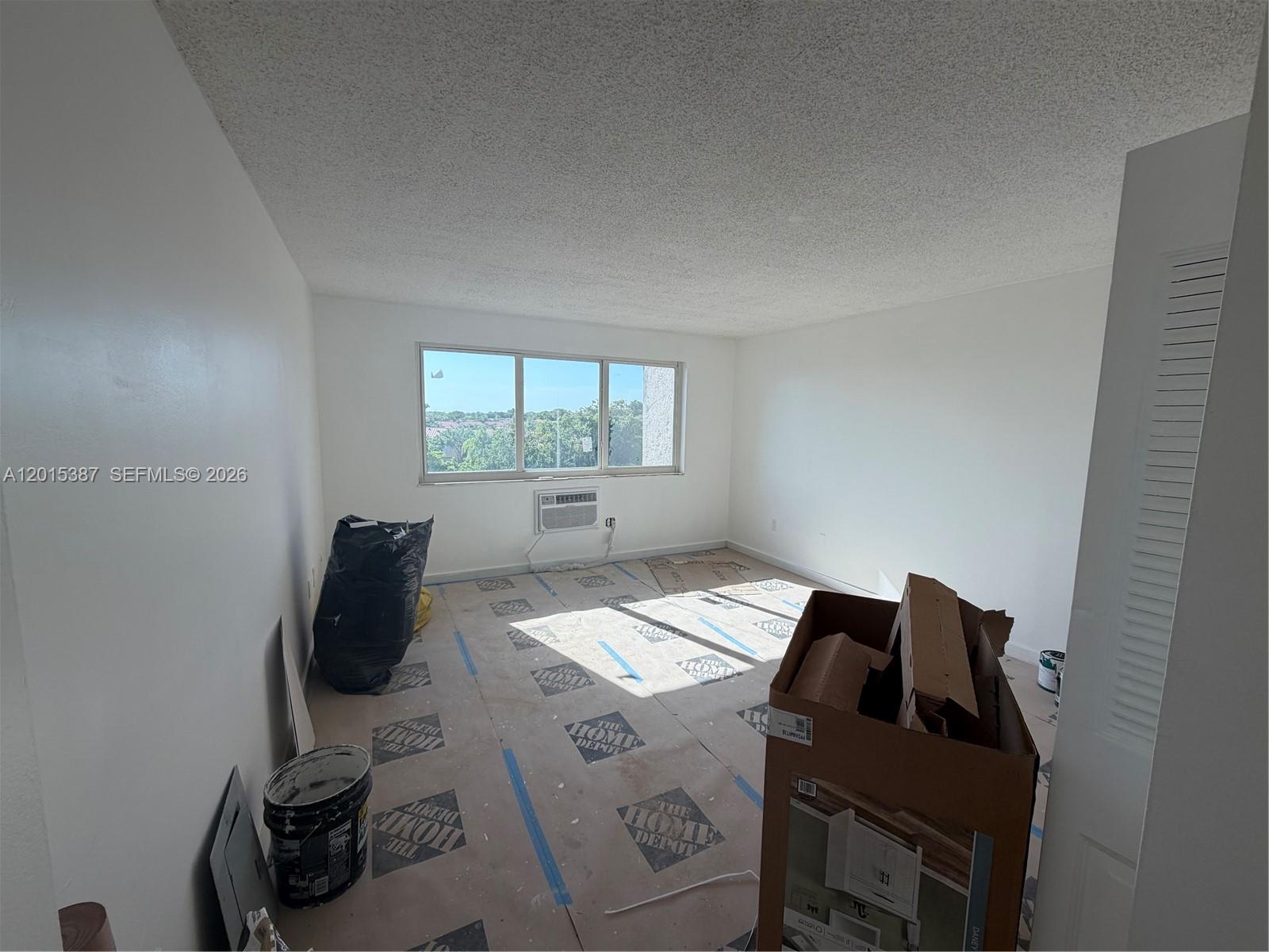 CORAL GATE EAST CONDO - Residential Lease